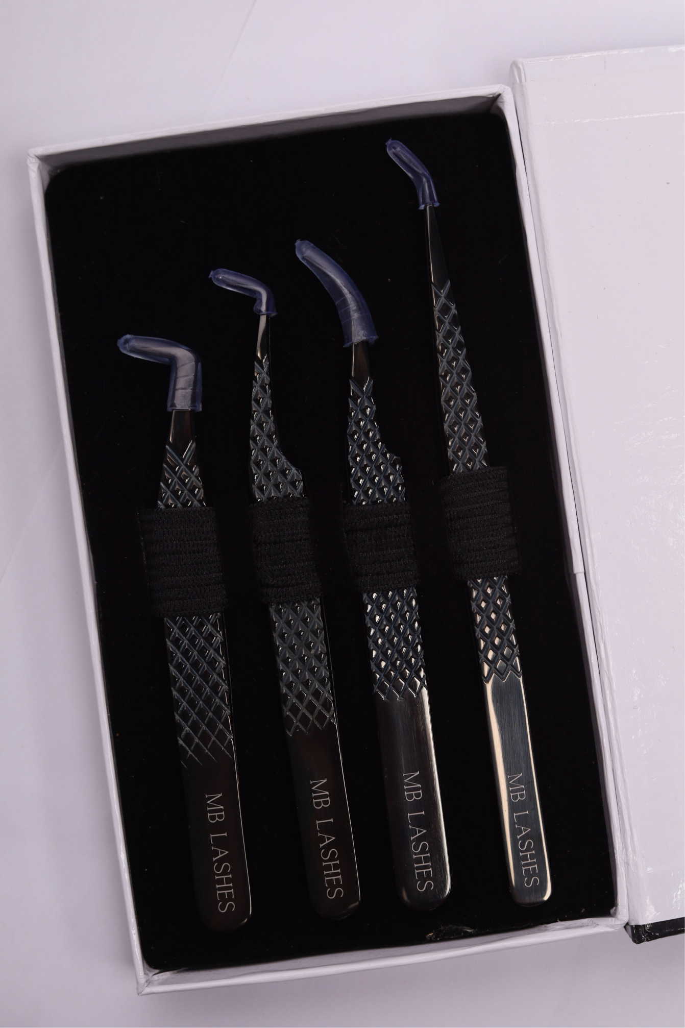 MB 90 Degree Tweezer
